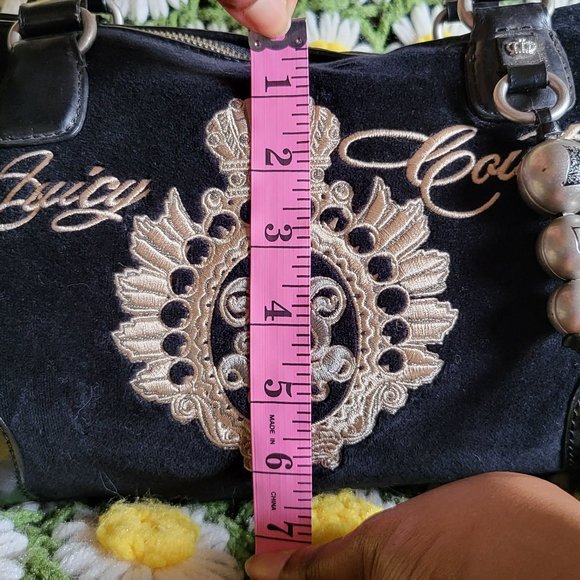 Juicy Couture Script Detail Velour Handbag - Picture 9 of 16